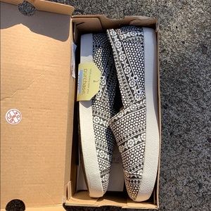 doesn't fit anyone of my family